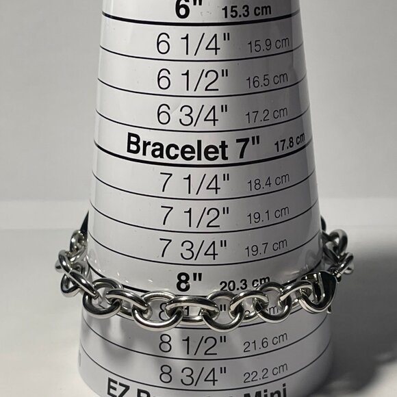 Oregon Ducks NCAA Women's Heart Stainless Steel Bracelet Watch by Game Time NEW - Picture 5 of 5